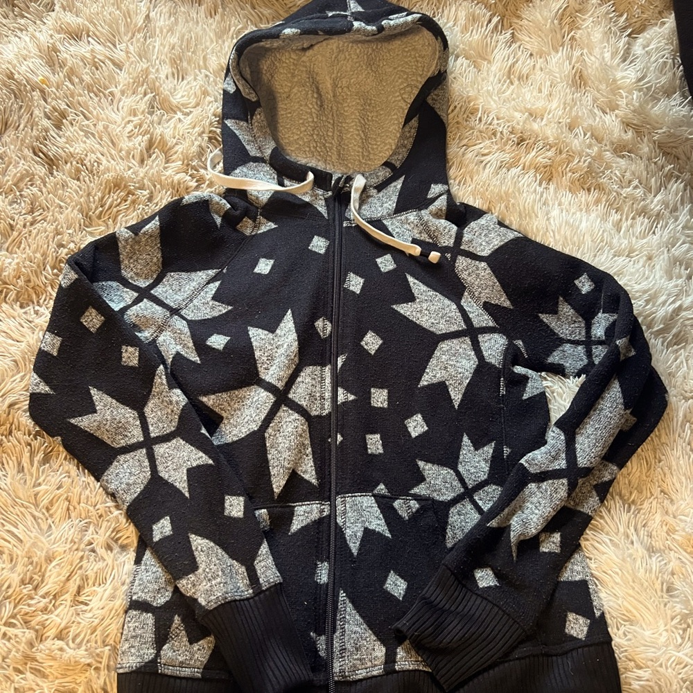 zip up jacket with faux fur inside